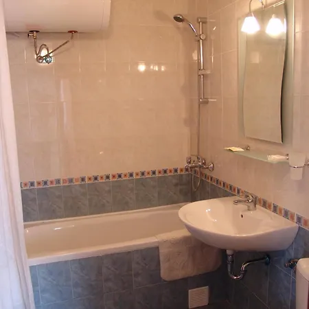 Hotel Efir 1 3*