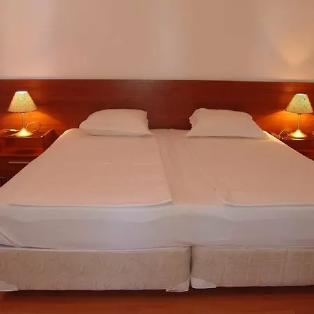 Hotel Efir 1