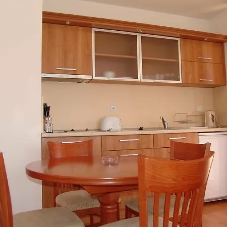 Efir 1 Hotel 3*